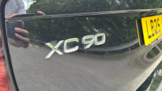 Volvo XC90 2.0 B5P Ultra Dark 5dr AWD Geartronic Petrol Estate